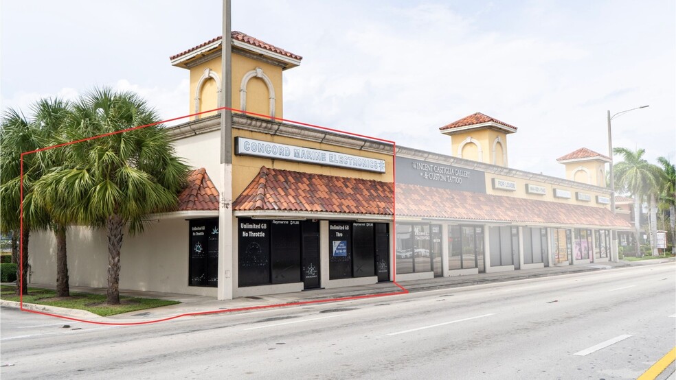 2215-2223 S Federal Hwy, Fort Lauderdale, FL for lease - Building Photo - Image 2 of 14