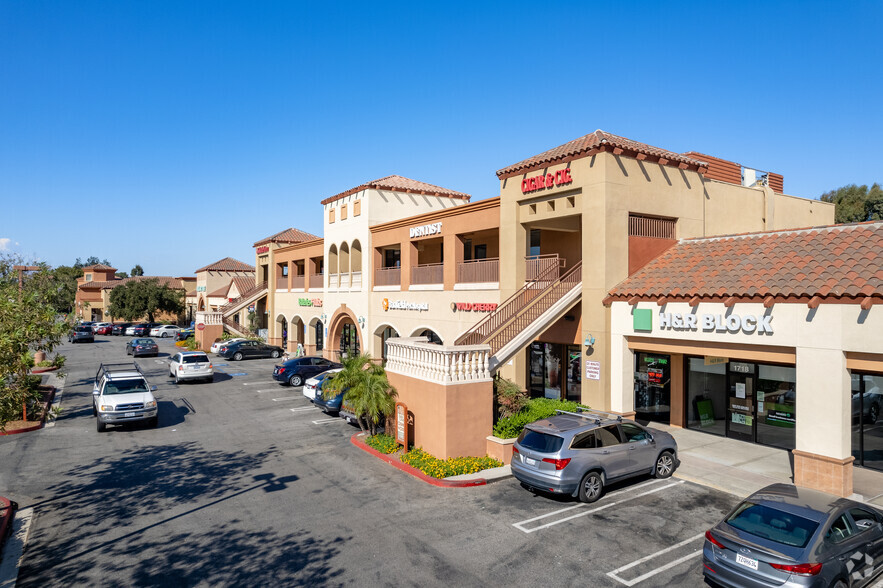 1640-1790 Moorpark Rd, Thousand Oaks, CA for lease - Building Photo - Image 2 of 5