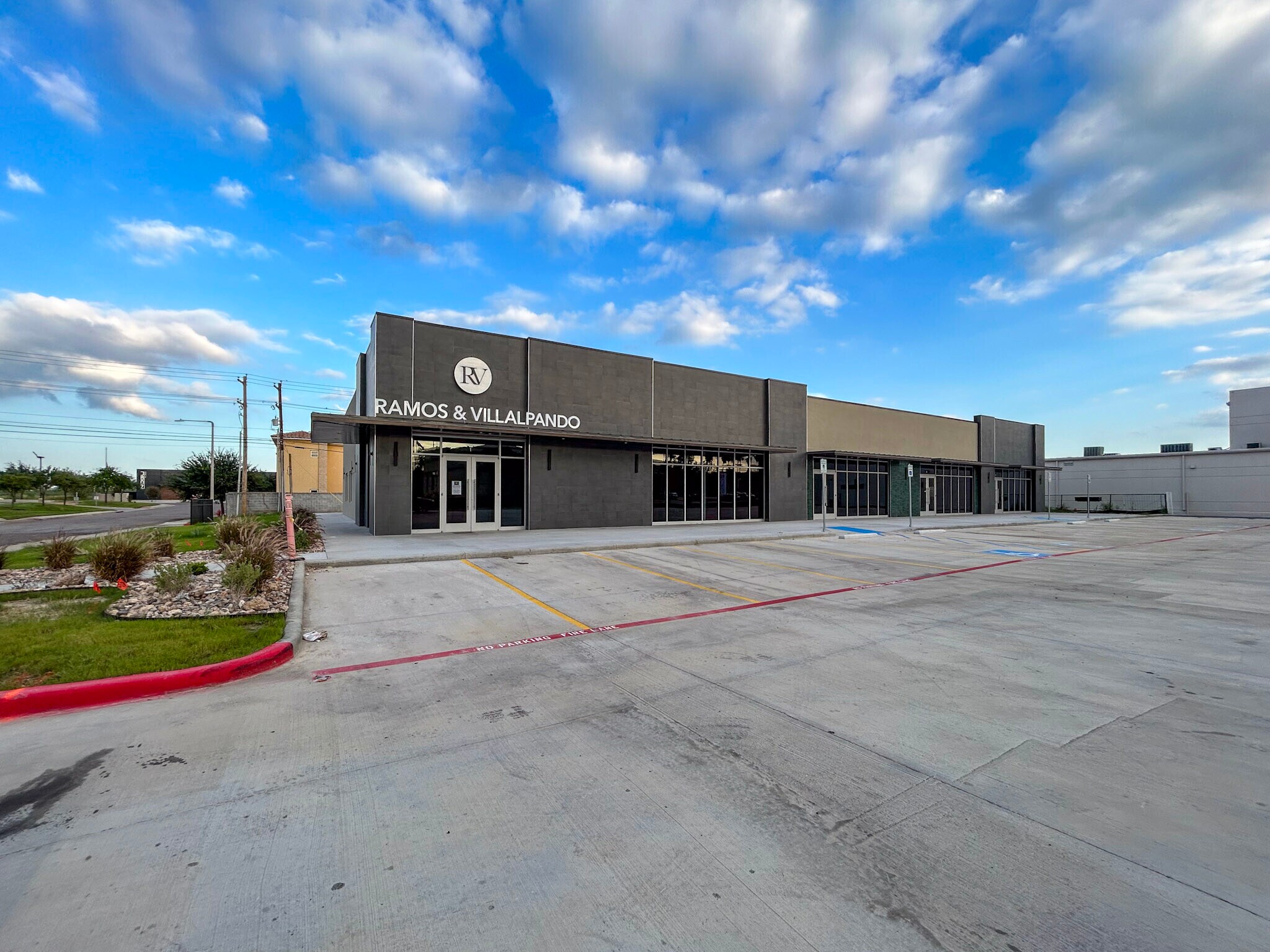 1311 Trey Dr, Laredo, TX for sale Primary Photo- Image 1 of 1