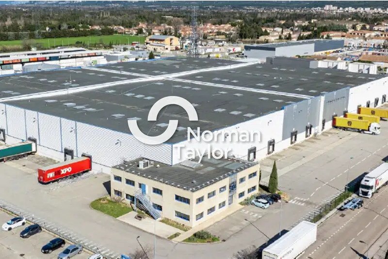 Industrial in Salon-de-Provence for lease Aerial- Image 1 of 3