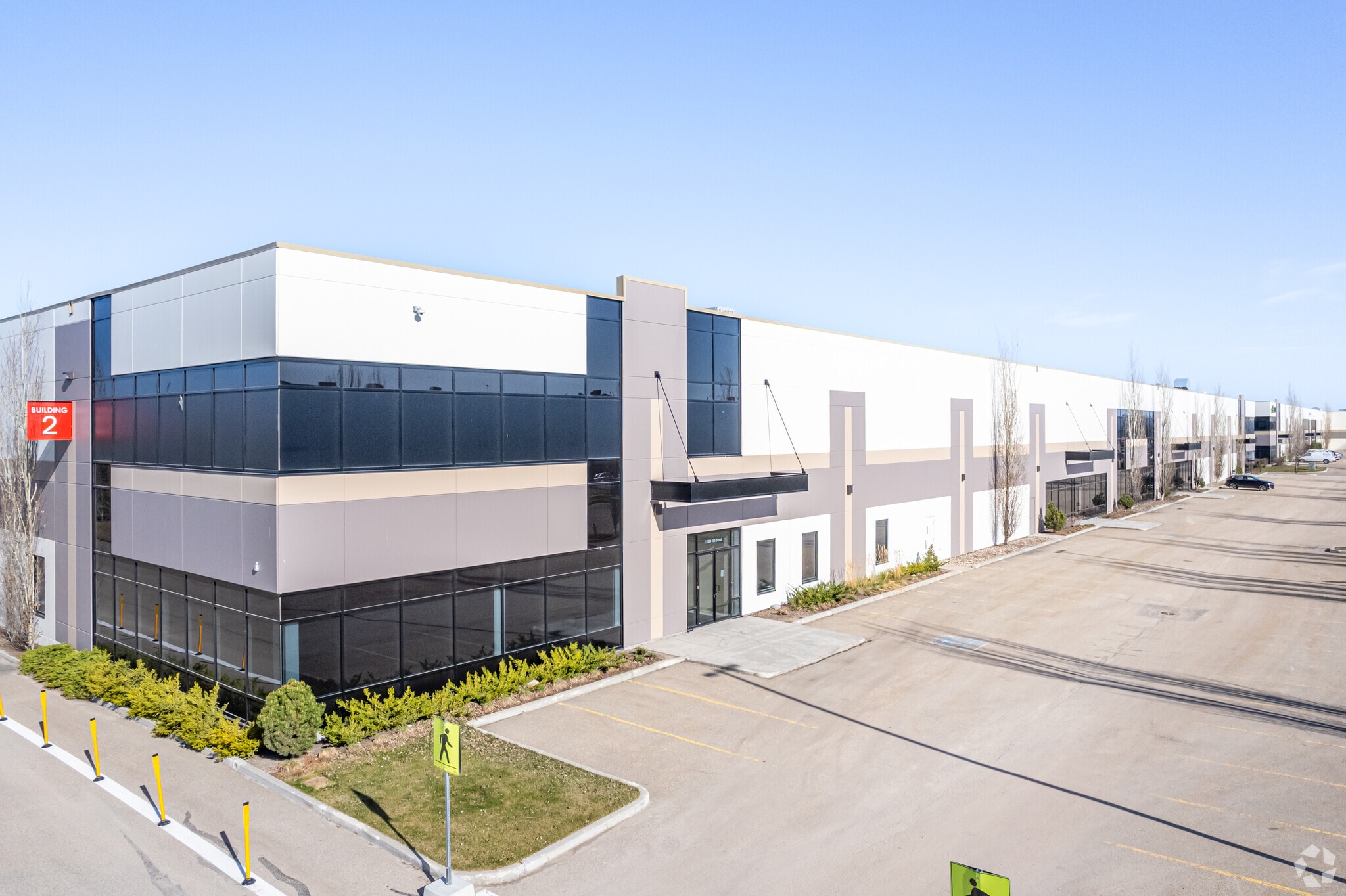 11504-11554 186th St NW, Edmonton, AB for lease Building Photo- Image 1 of 10