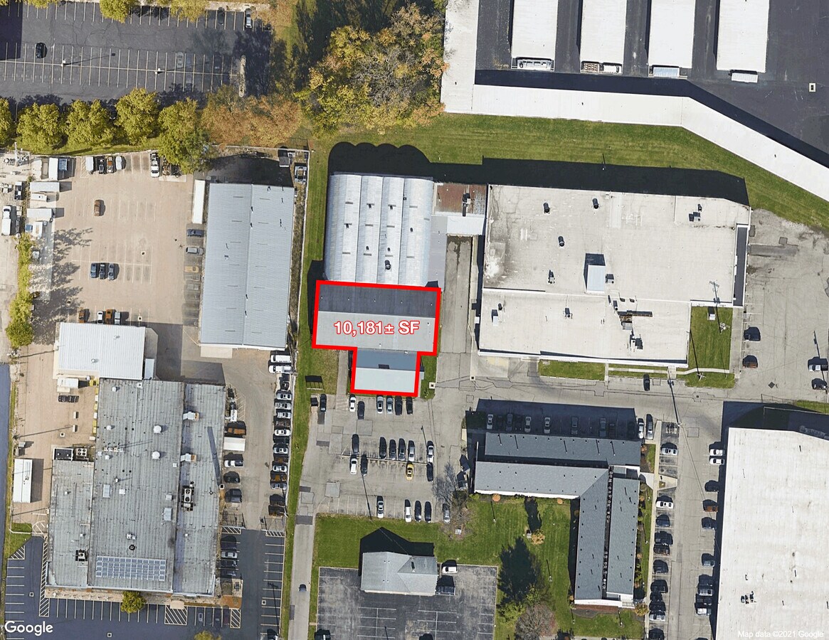 880 Kinnear Rd, Columbus, OH 43212