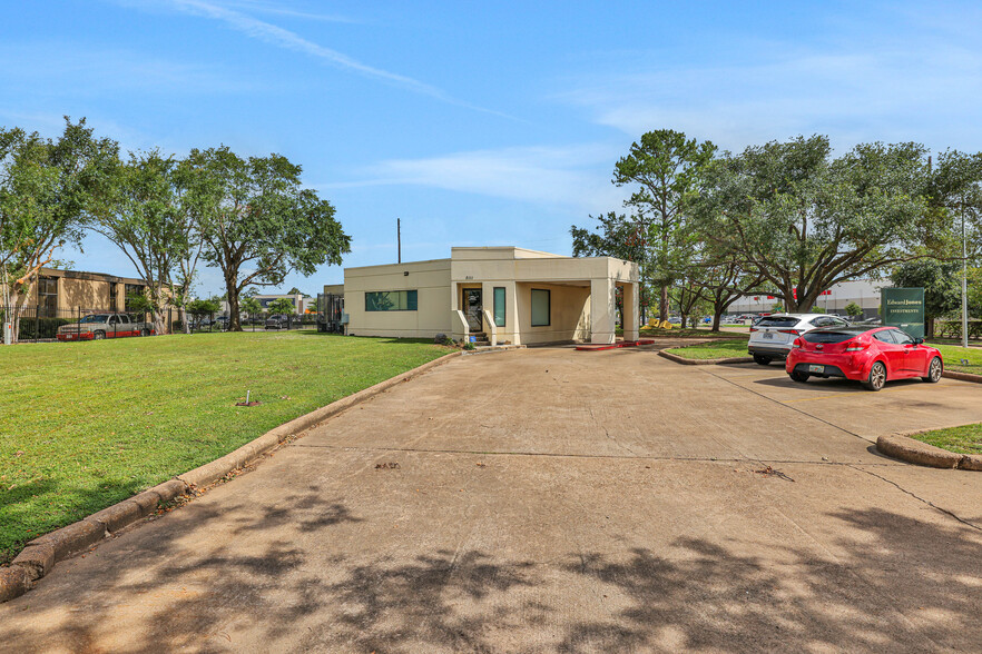 4411 Dacoma St, Houston, TX for lease - Building Photo - Image 2 of 6