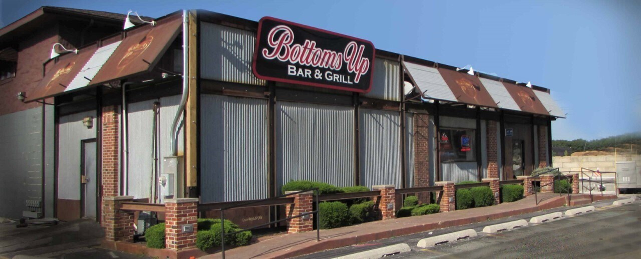 1696 Thornton Lansing Rd, Lansing, IL for sale Primary Photo- Image 1 of 1