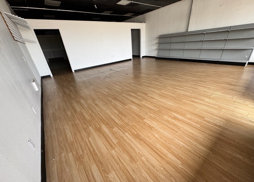 4023 FM 2920 Rd, Spring, TX for lease - Building Photo - Image 3 of 7