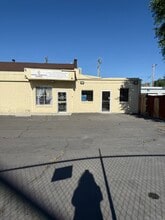 1953 1/2 Prater Way, Sparks, NV for lease Building Photo- Image 2 of 12