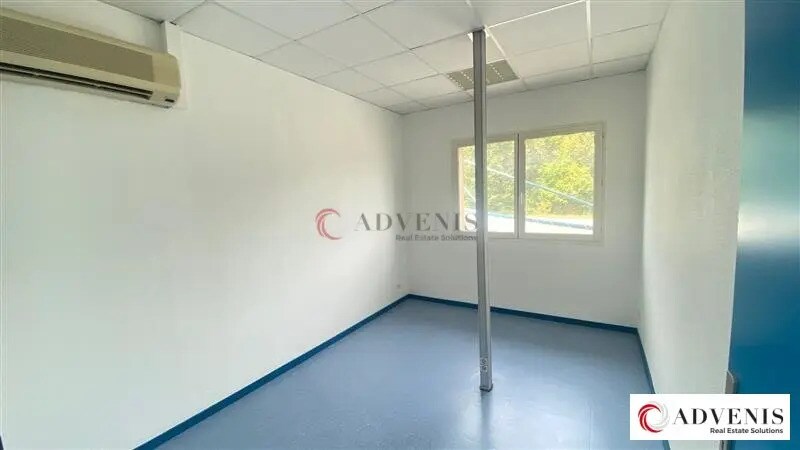 Office in Floirac for lease - Interior Photo - Image 3 of 10