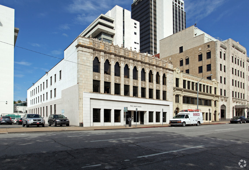 610-616 S Main St, Tulsa, OK for lease - Primary Photo - Image 1 of 8