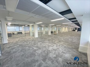 1000 Great West Rd, Brentford for lease Interior Photo- Image 2 of 9