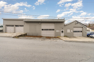 122 Beech St, Carlisle, PA - aerial  map view