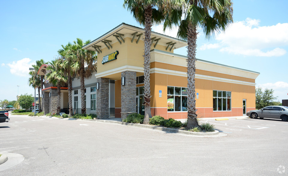 18419 US Hwy 19 N, Clearwater, FL for lease - Building Photo - Image 3 of 11