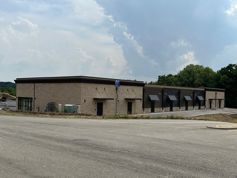 Route 8 & Route 228, Valencia, PA for lease - Building Photo - Image 3 of 6