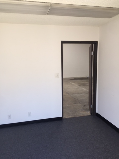 1701 S Vineyard Ave, Ontario, CA for lease Interior Photo- Image 1 of 10