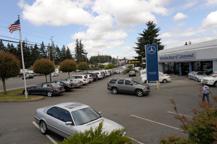 20515 Highway 99, Lynnwood, WA for sale - Building Photo - Image 3 of 15