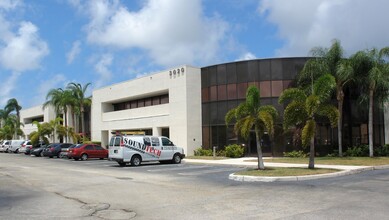 3020 High Ridge Rd, Boynton Beach, FL for lease Building Photo- Image 1 of 5