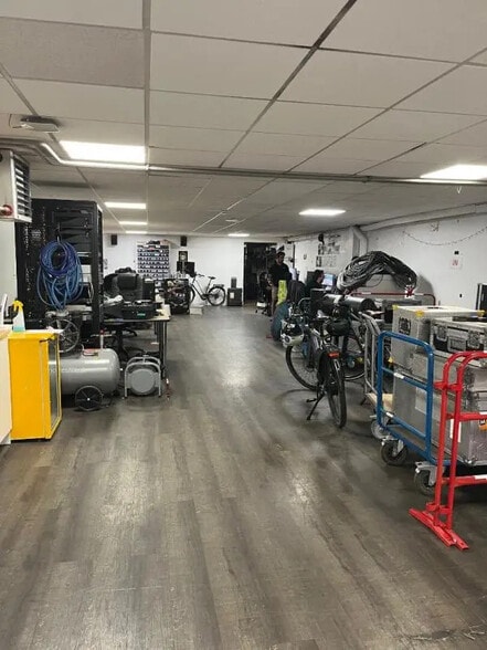 68 Avenue Du Président Wilson, Saint-Denis for lease - Building Photo - Image 2 of 18