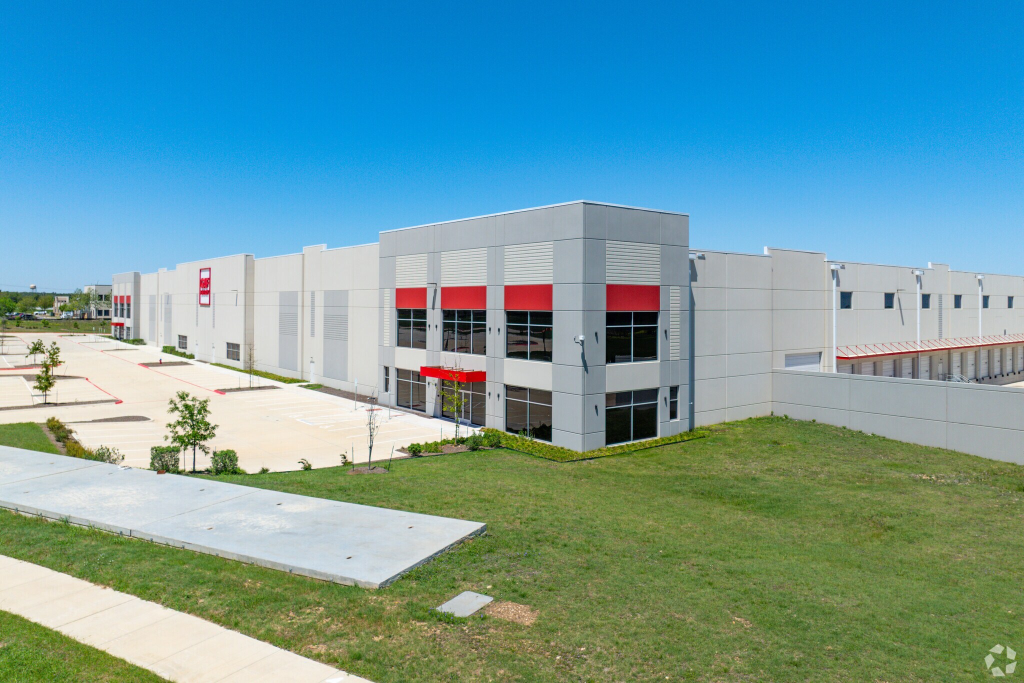 110 SE Inner Loop, Georgetown, TX for sale Primary Photo- Image 1 of 1