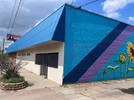 115 Pasadena Fwy, Pasadena TX - Warehouse