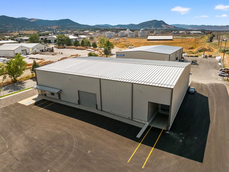 880 Nicole st, Helena, MT for sale - Building Photo - Image 1 of 1