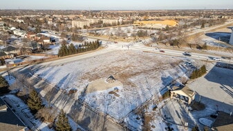 1.63 AC at Corner Of 183rd St & Wolf Rd - Pub