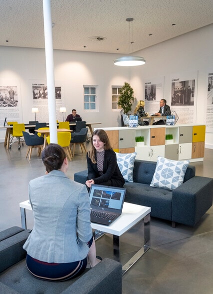 Royston Rd, Duxford for lease - Interior Photo - Image 2 of 9