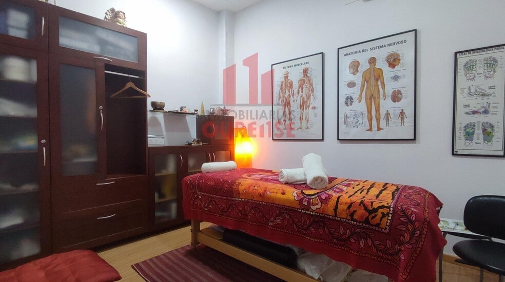 Retail in Ourense, Orense for sale - Building Photo - Image 2 of 12