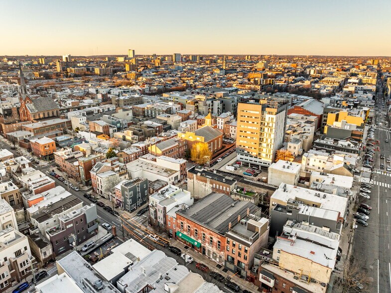 209-215 Fairmount Ave, Philadelphia, PA for sale - Aerial - Image 2 of 28