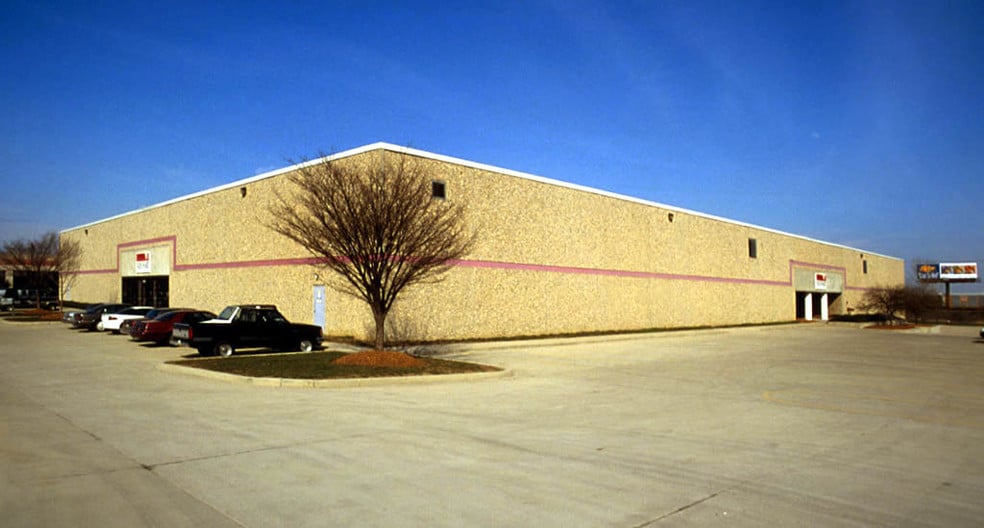 2500 International St, Columbus, OH for sale - Building Photo - Image 2 of 5