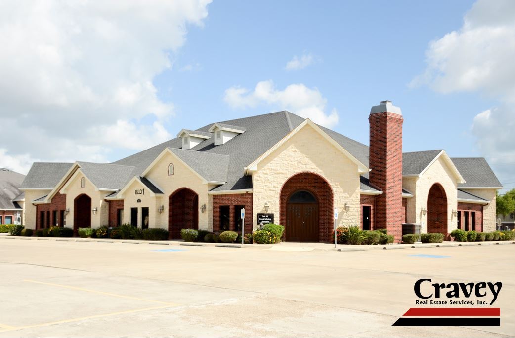 5826 Esplanade Dr, Corpus Christi, TX for lease Building Photo- Image 1 of 2