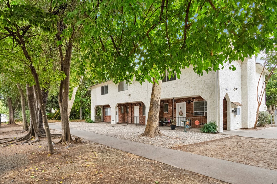 403 E Maple St, Chico, CA for sale - Building Photo - Image 1 of 20