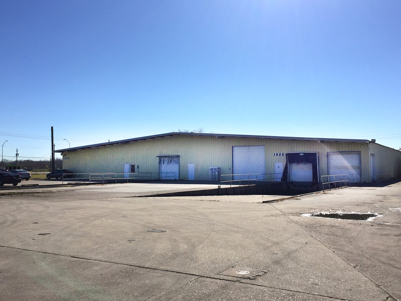 1622 N Main St, Pearland, TX for sale - Building Photo - Image 1 of 1