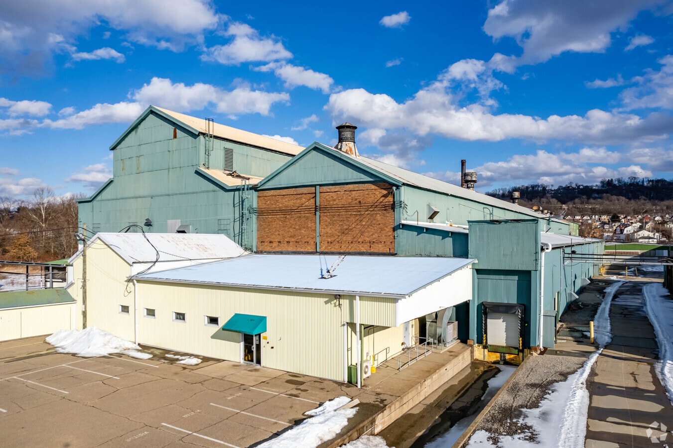 500 Perth Dr, Ambridge, PA 15003