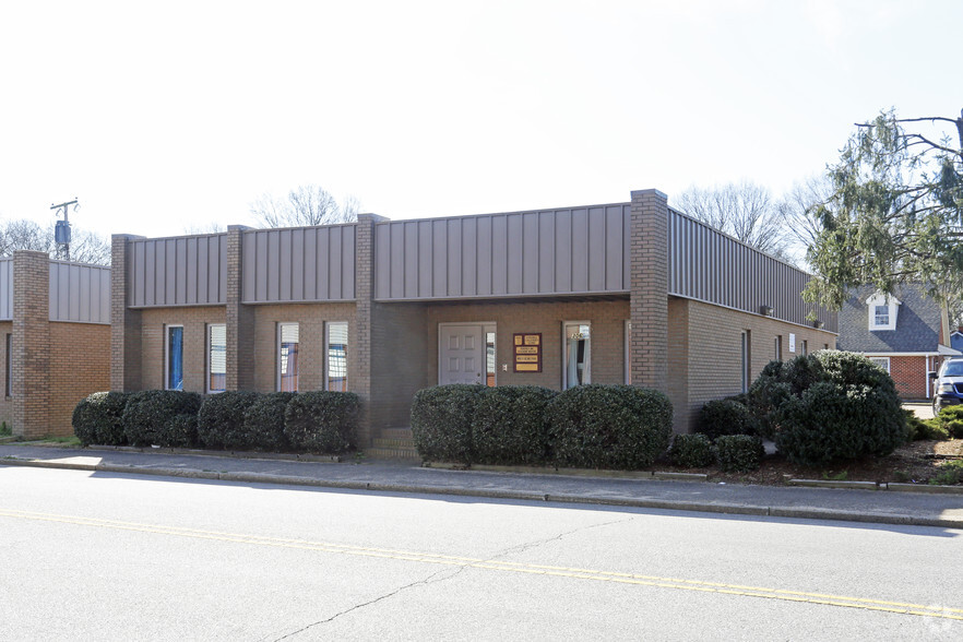 306 W Broadway Ave, Hopewell, VA for sale - Building Photo - Image 1 of 1