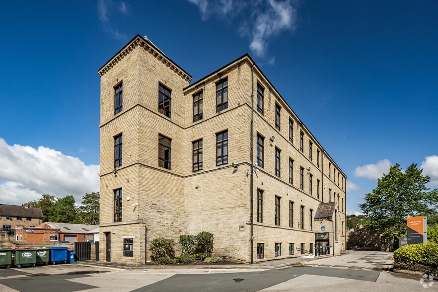 Woodvale Rd, Brighouse for lease - Building Photo - Image 3 of 16