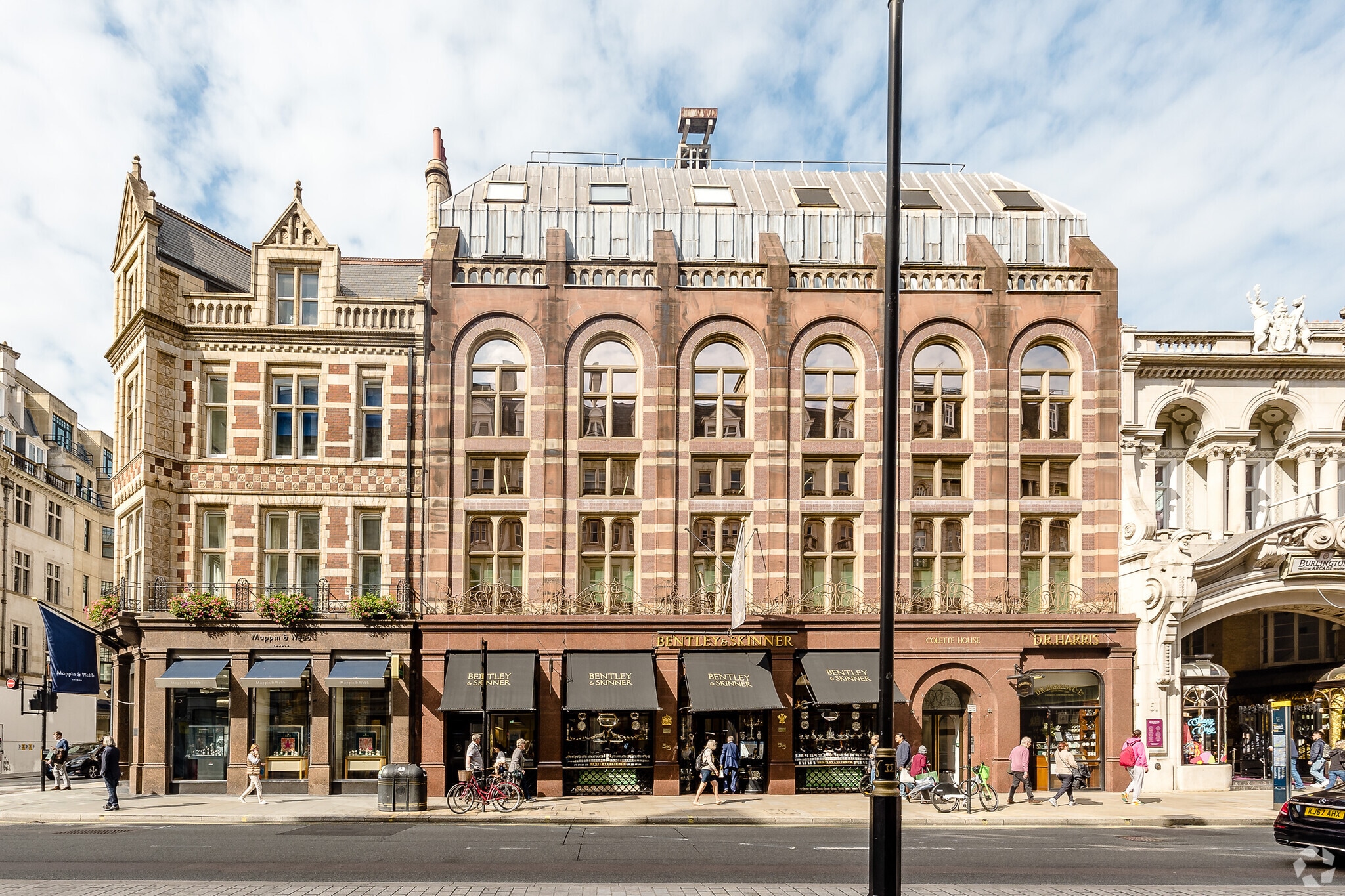 52-55 Piccadilly, London for lease Primary Photo- Image 1 of 8