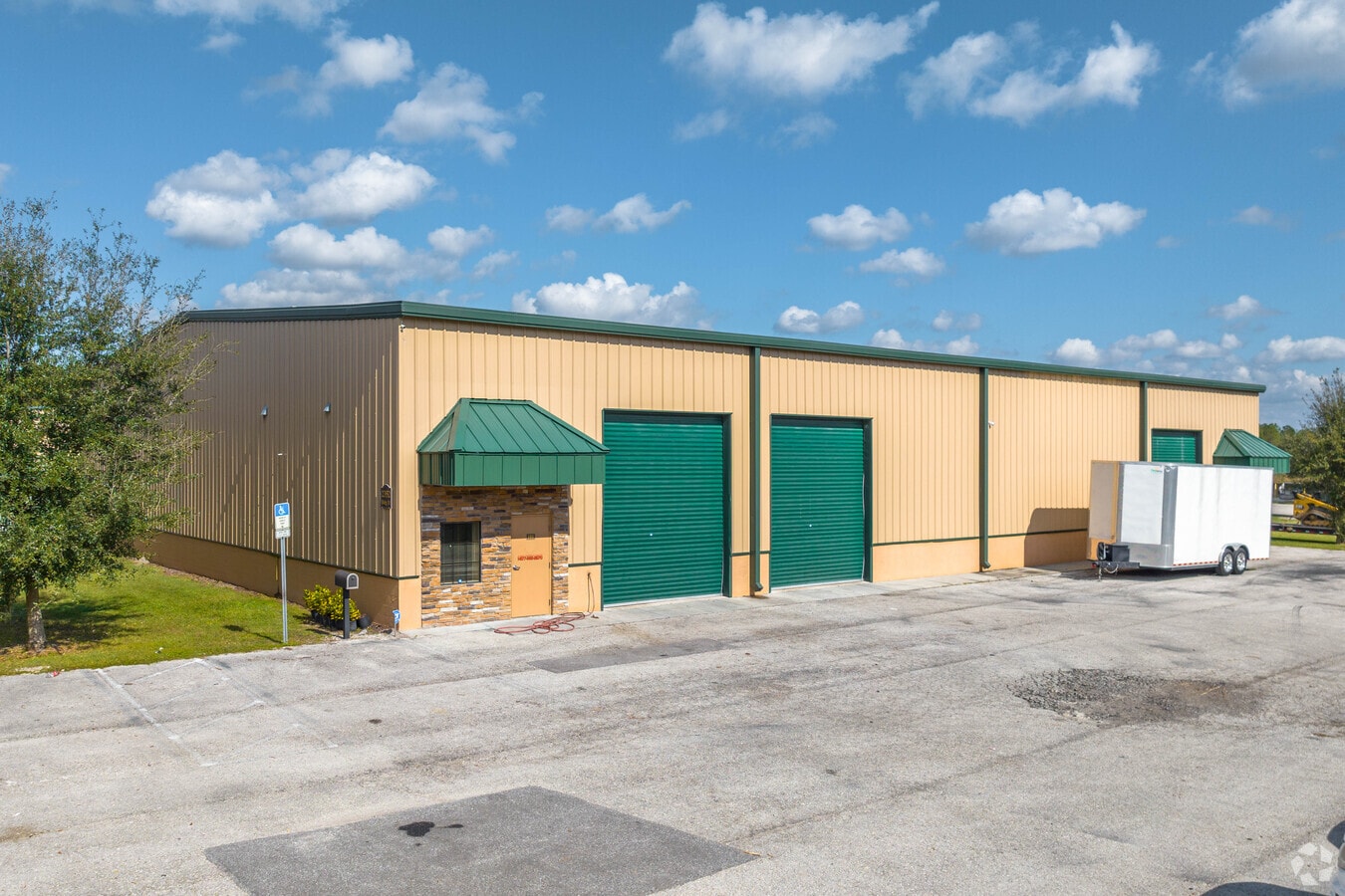 2352 Old Combee Rd, Lakeland, FL 33805