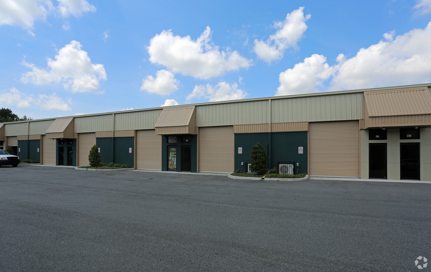 2148 Orinoco Dr, Orlando, FL 32837