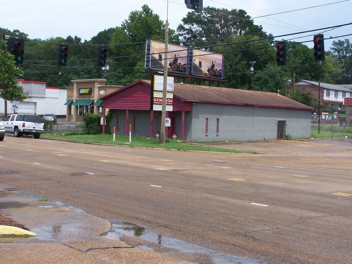 2930 Terry Rd, Jackson, MS 39212