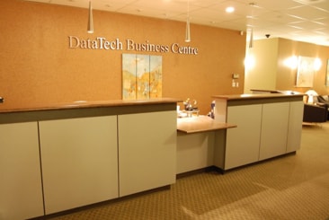 1095 MacKenzie Ave, Victoria, BC for sale - Primary Photo - Image 1 of 1