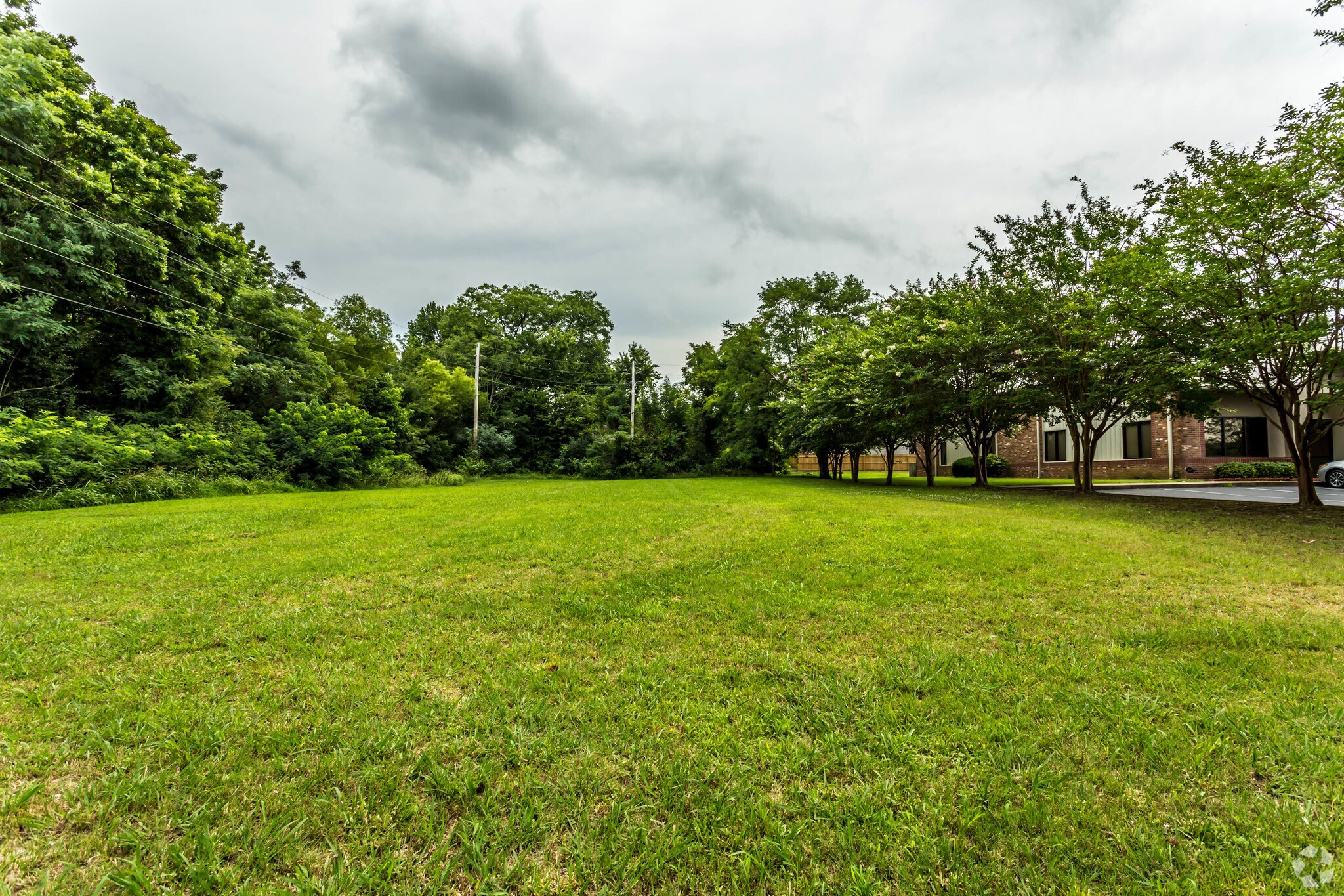 354 Distribution Pky, Collierville, TN for sale Primary Photo- Image 1 of 3