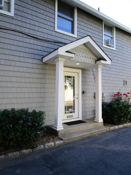 417 Main St, Islip, NY for lease - Other - Image 3 of 8