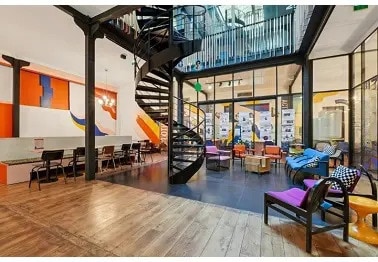 Rue Du Faubourg Saint-Martin, Paris for lease - Lobby - Image 2 of 7