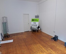 High St, Bedford for lease Interior Photo- Image 2 of 2