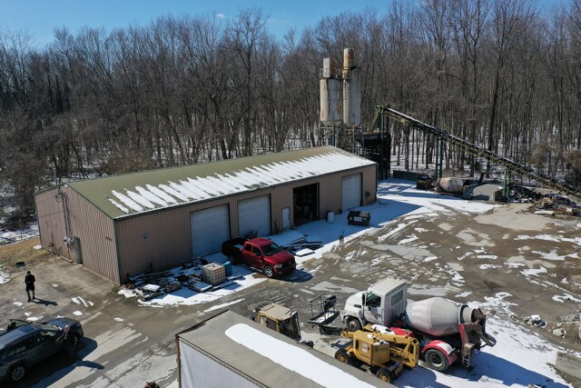 5702 Camp Ground Rd, Louisville, KY for sale Primary Photo- Image 1 of 1