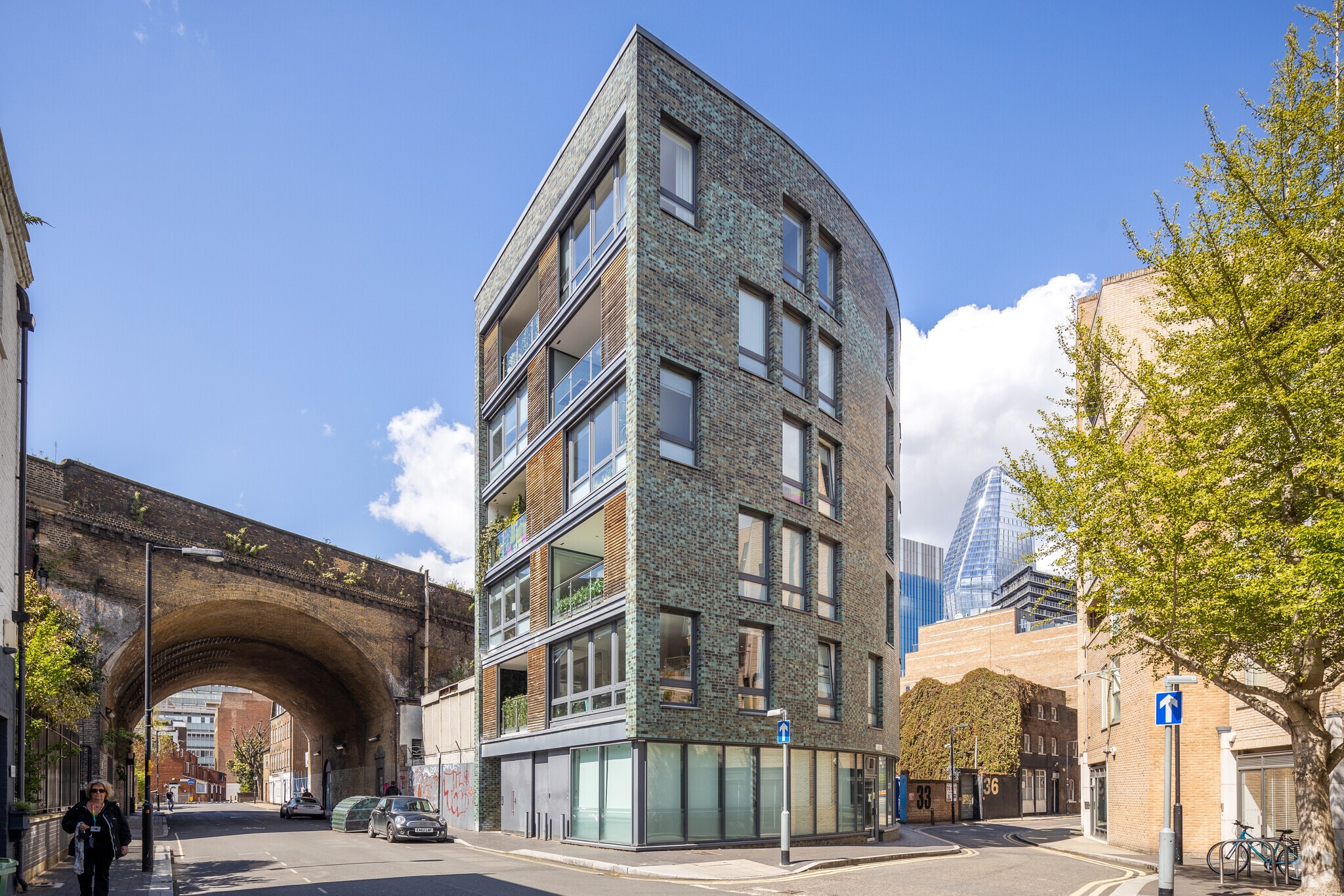 31-32 Dolben St, London for sale Primary Photo- Image 1 of 1