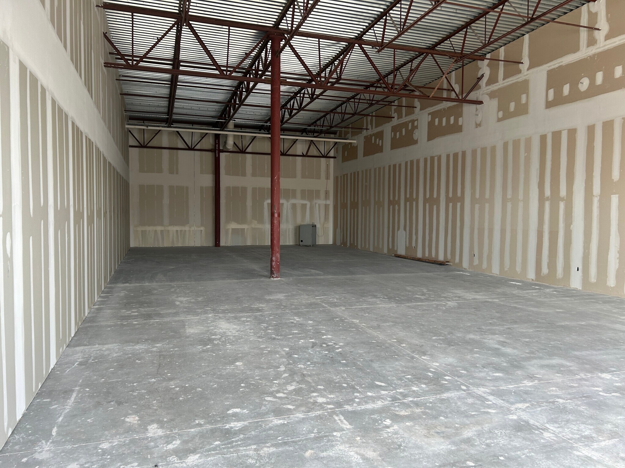 17000 Tomball Pkwy, Houston, TX for lease Interior Photo- Image 1 of 2