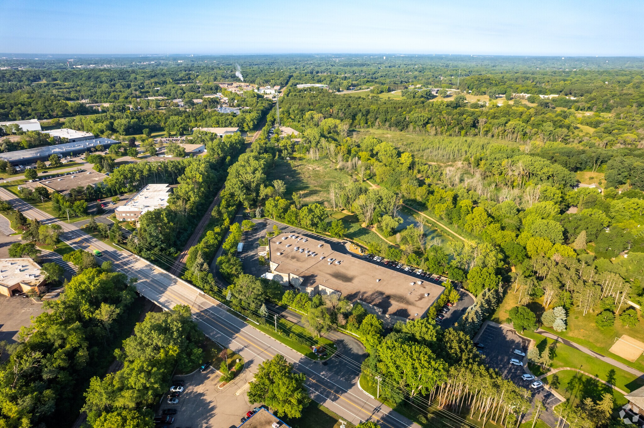58525870 Baker Rd, MN 55345 SkyRidge Business Center
