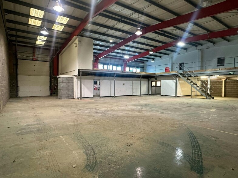 Napier Rd, Bedford for lease - Building Photo - Image 3 of 15