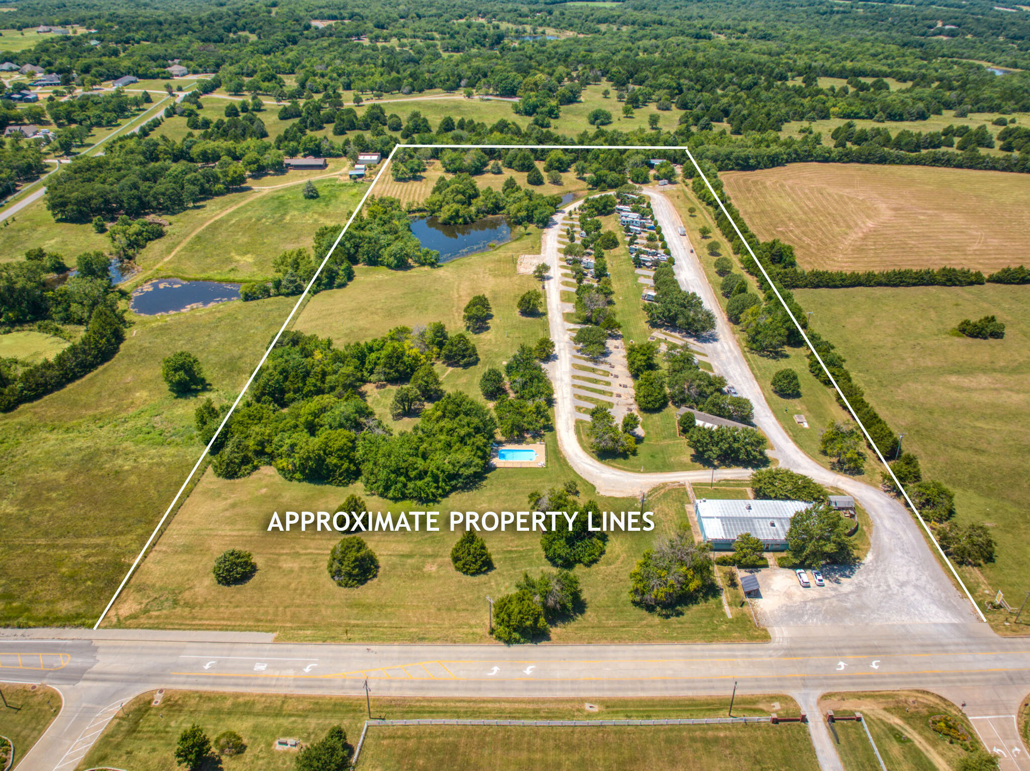 758 Charles Cooper Memorial Dr, Sulphur, OK for sale Primary Photo- Image 1 of 1