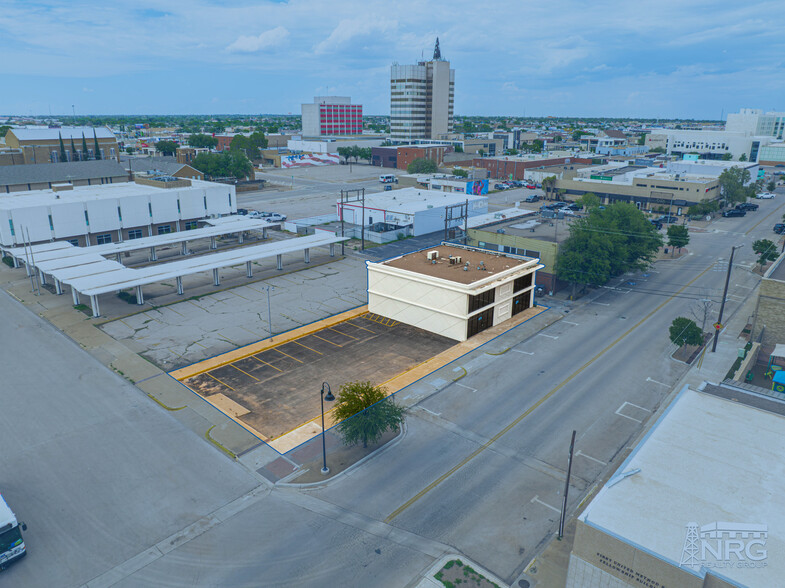 214 W 5th St, Odessa, TX for sale - Building Photo - Image 1 of 9